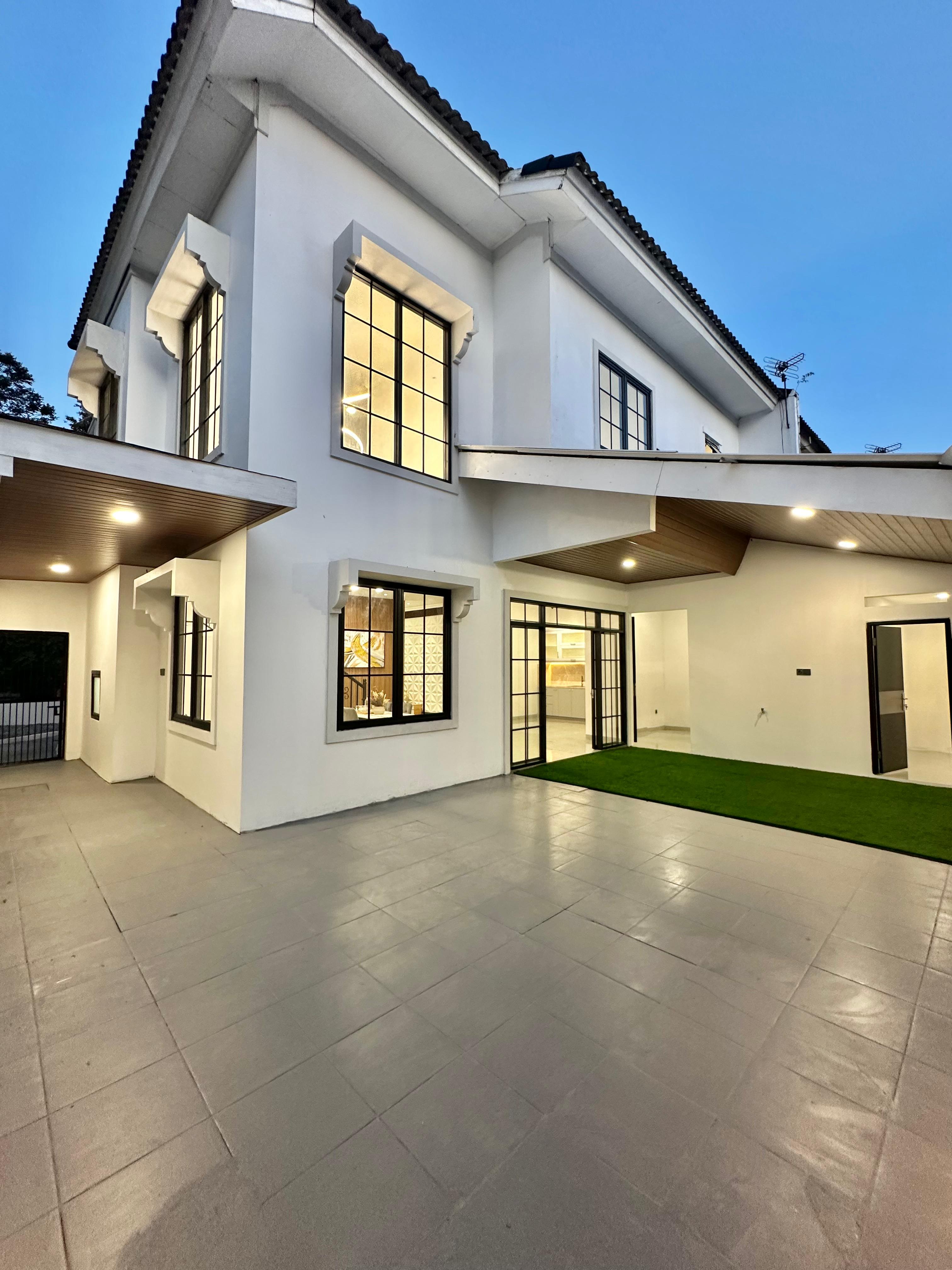 Rumah dijual di Cluster Hawaii Deltamas